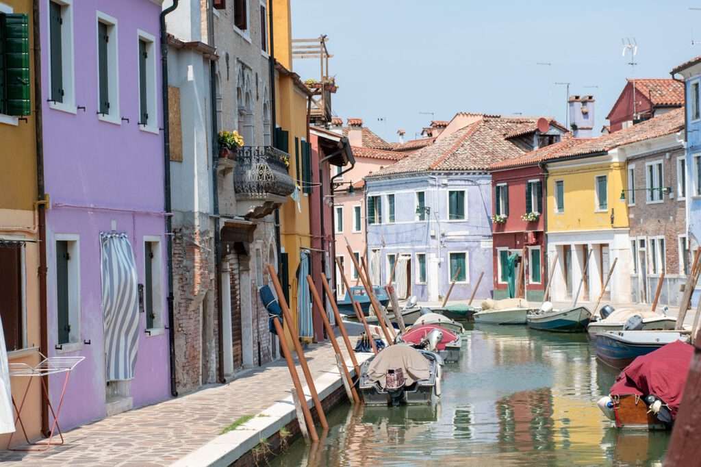 Boottocht naar Burano, wat te doen in Venetië