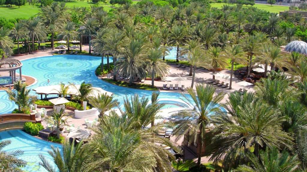 Luxe resorts in Abu Dhabi 